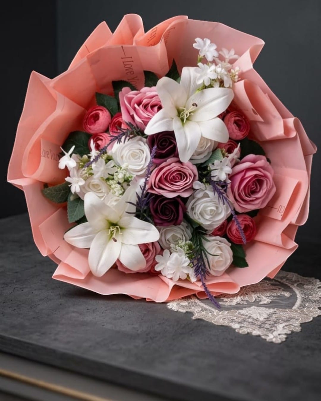 lunivalove Golden Hour Matte Rose: Bir Şehir Masalı Grand Bouquet